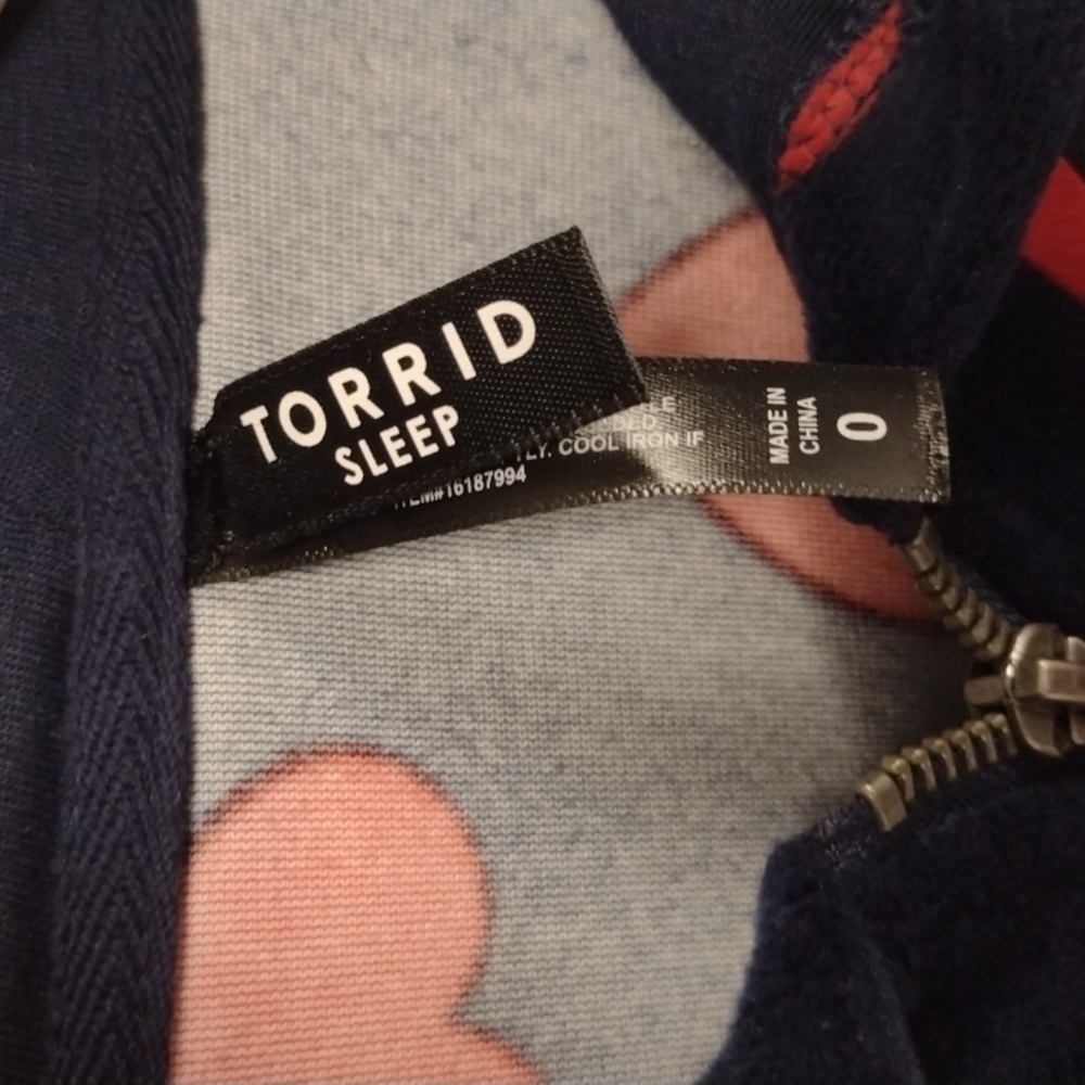 Torrid Red and Blue Hoodie Intimates Sleepwear, Size 0 (12/L) - Picture 2 of 11